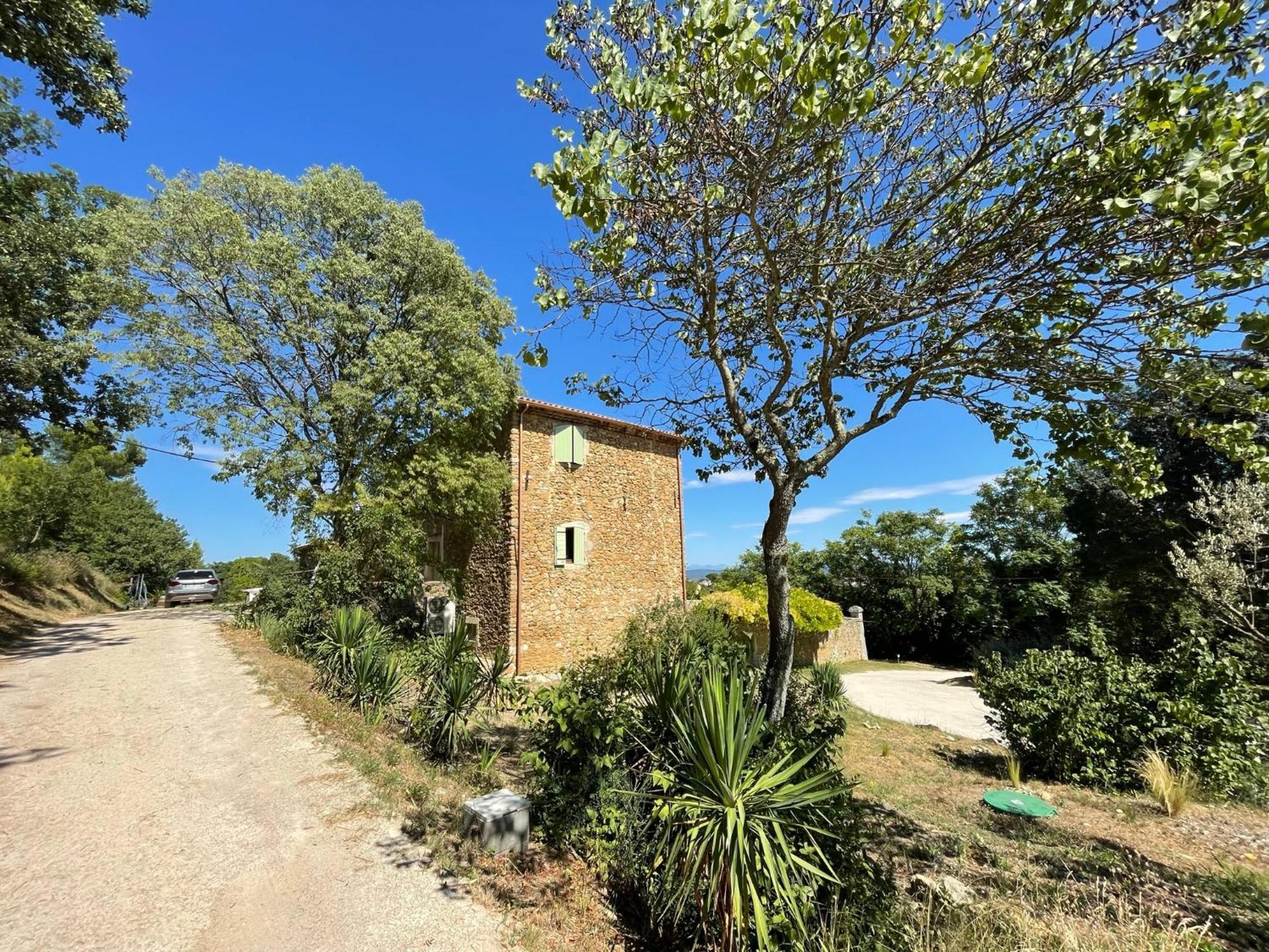 Les Yourtes De Provence Saint-Paulet-de-Caisson エクステリア 写真